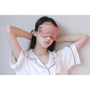 Luxury soft satin  Sleep Mask,Soft Sleeping Eye Cover Full Night Blackout Blindfold with Adjustable Elastic band主图